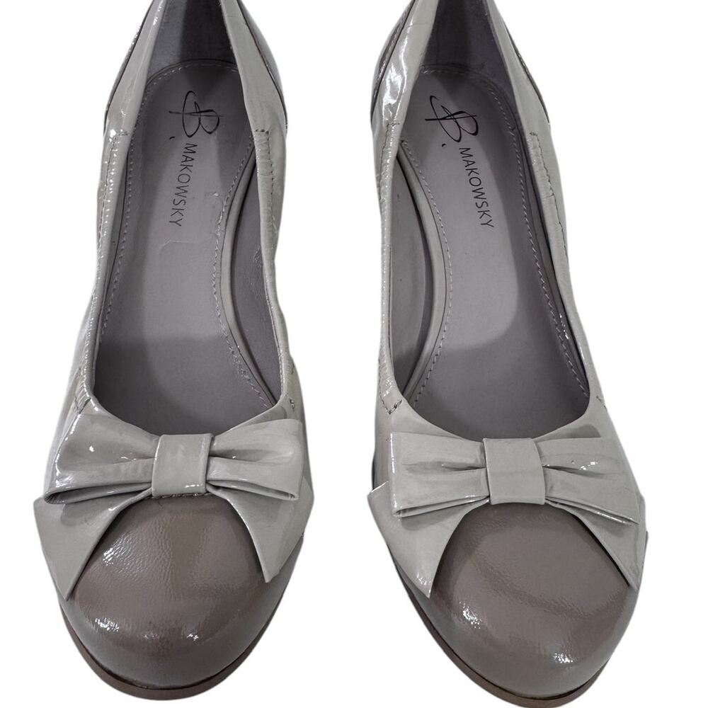 "B. Makowsky" Chunky‎ Heel, Slip On Pumps,Bow On fronts,Almost Brand New,Office